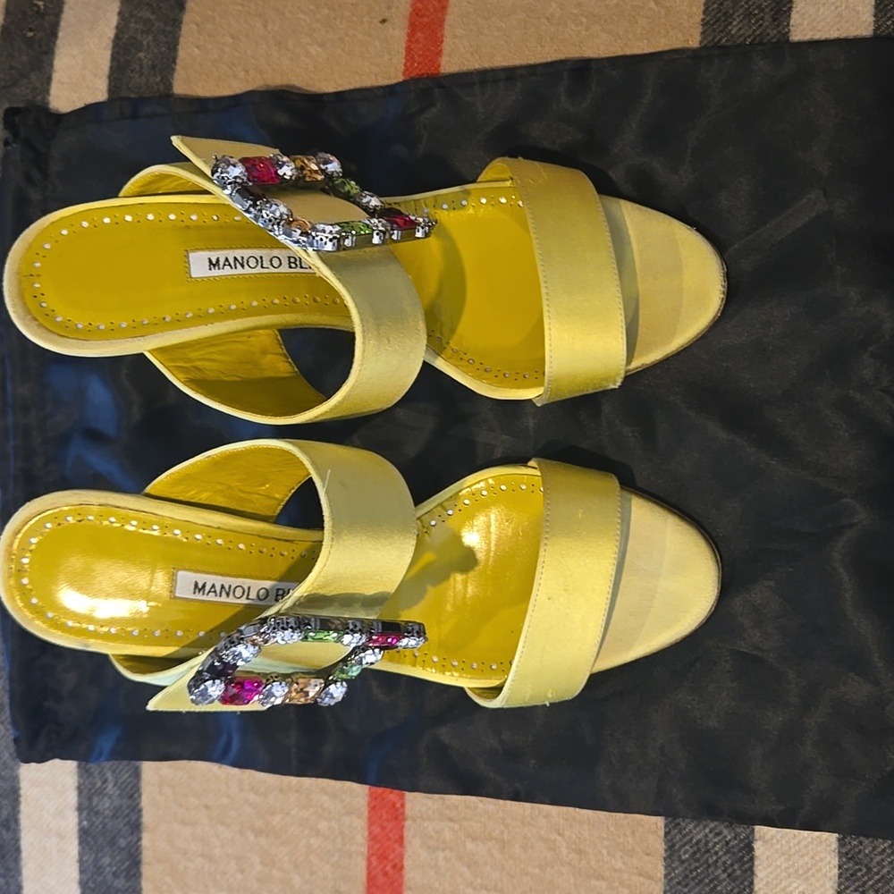 Manolo Blahnik Verda Sandal profi 105 Chartreuse 37 - Picture 10 of 13